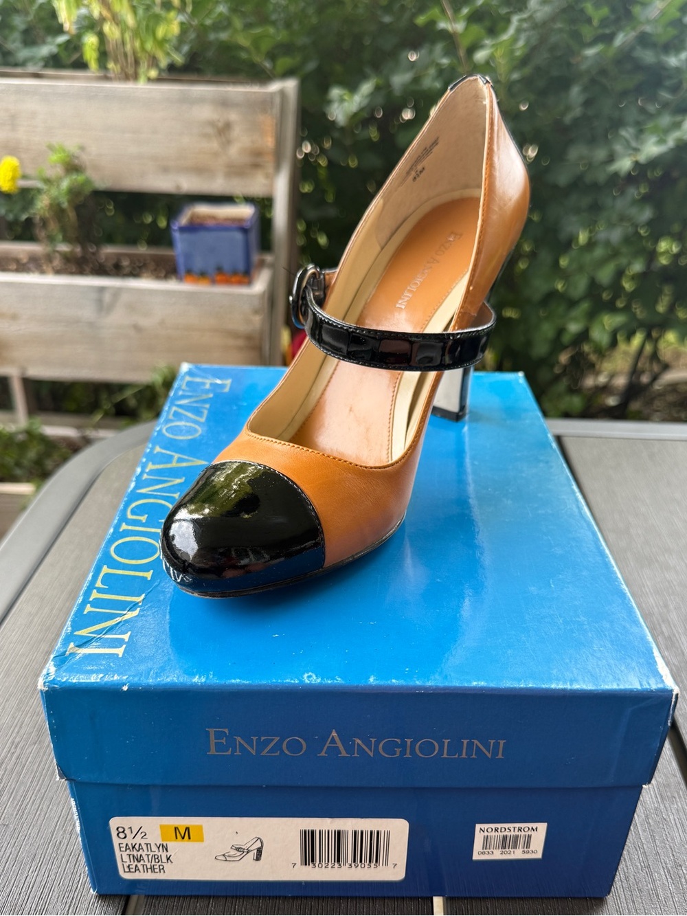 Enzo Angiolini Tan Leather Pump with Black Patent Cap Toe and Strap, Size 8.5
